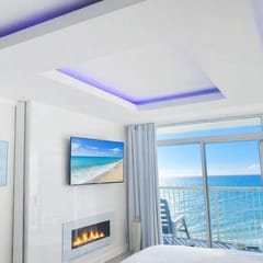Modern Oceanfront Retreat | Wakeup to the View