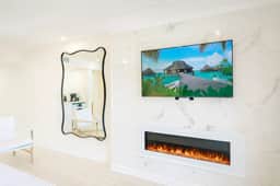 Oceanfront - Modern Miami Inspired - Image 5