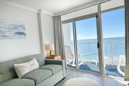 Beachfront - Touch of Modern - Image 3